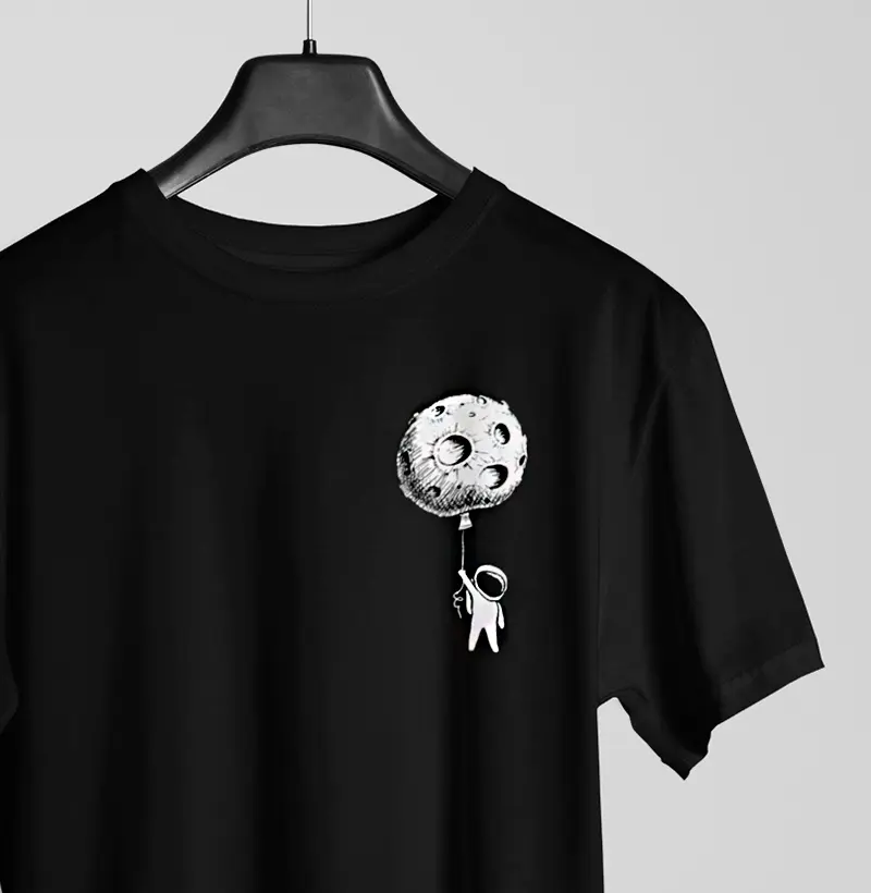 Camiseta - "Lunar Float"