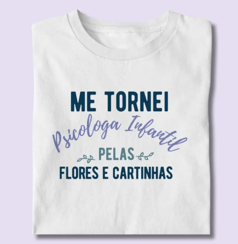 Camiseta Flores e Cartinhas - Psico