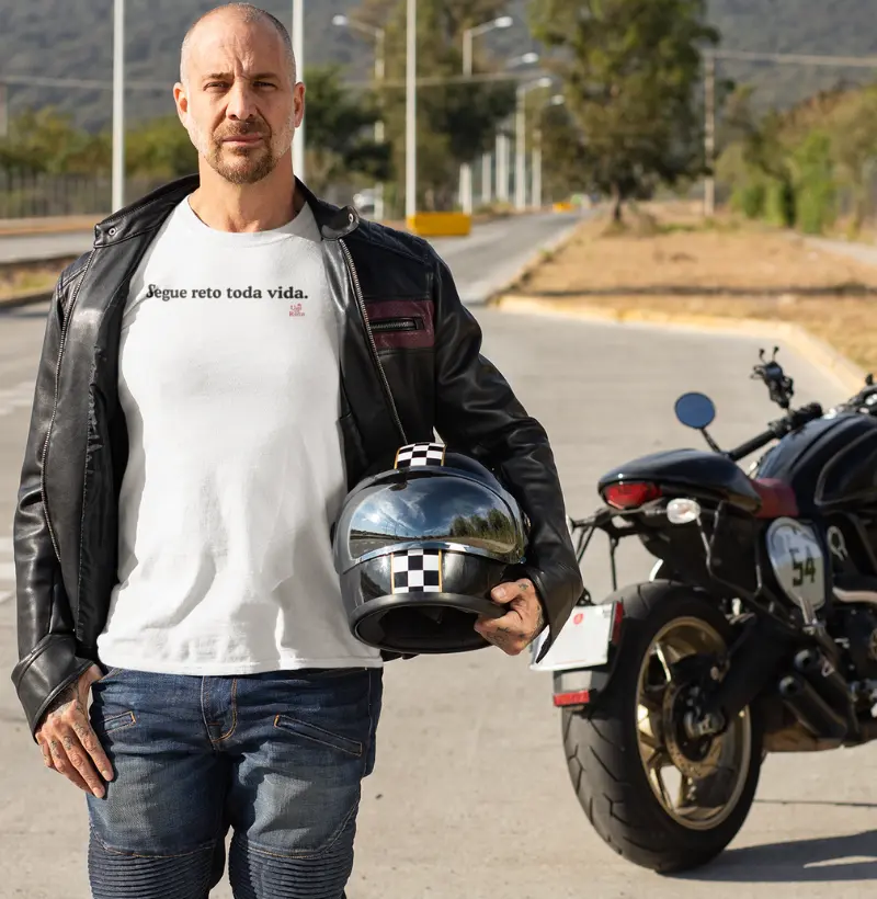 Camiseta "Segue Reto Toda Vida"