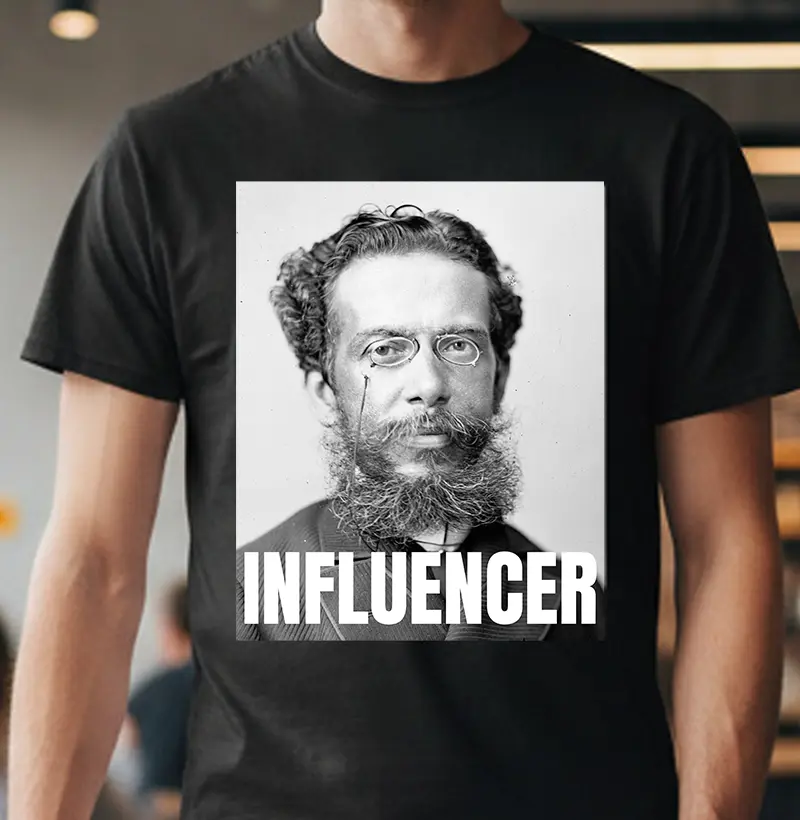 Camiseta - Influencer Machado de Assis