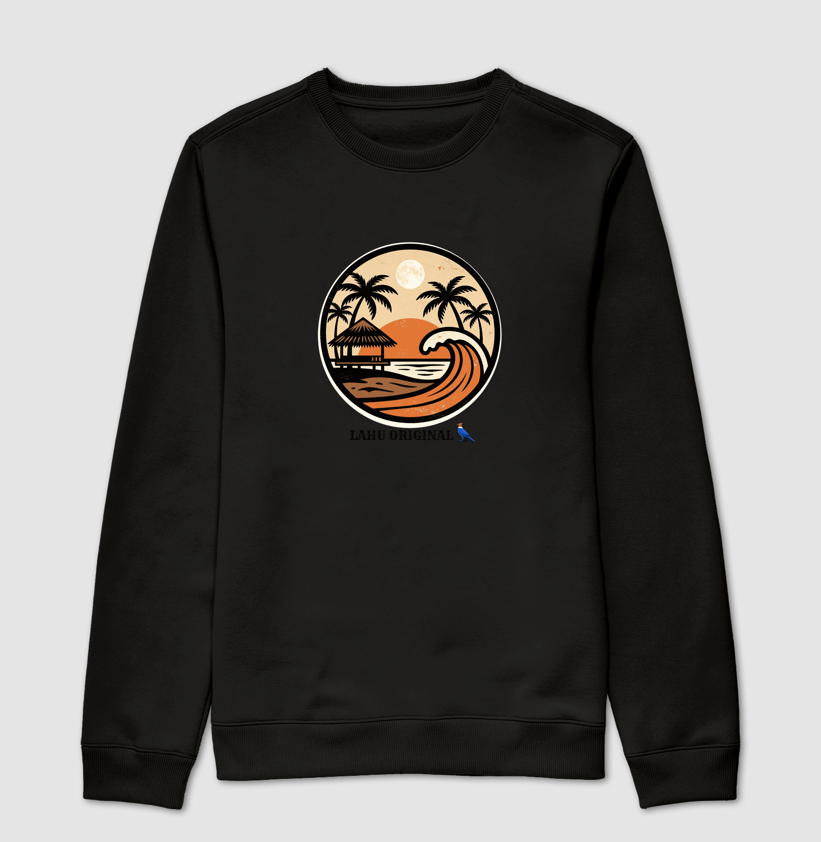 “Vista o pôr do sol, o som das ondas e o charme do Nordeste com a estampa Lahu Original. Um design que carrega o calor, a beleza e a alma das praias brasileiras — feita para quem vive o verão o ano inteiro.”
