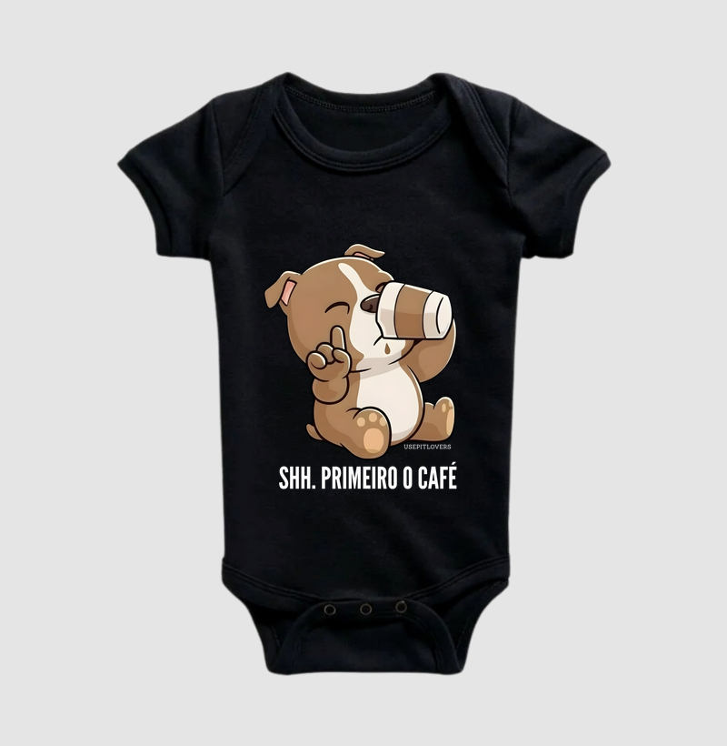 SHH. PRIMEIRO O CAFÉ.