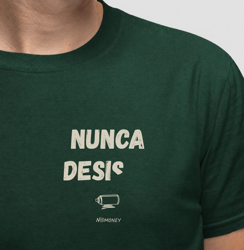 Camiseta Nunca Desista