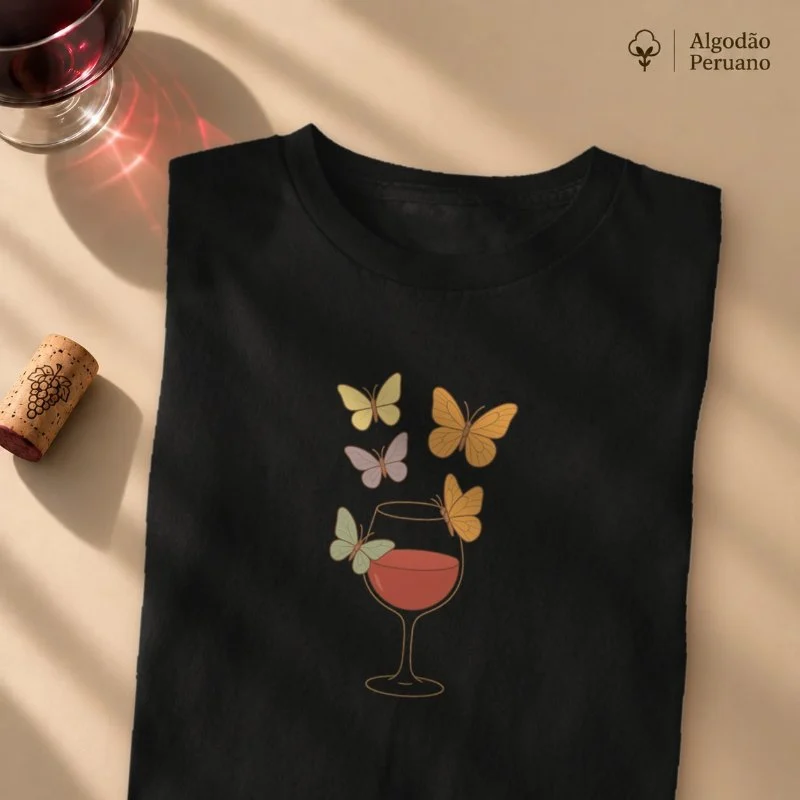 Camiseta Wine Butterflies - Camiseta Algodão Peruano