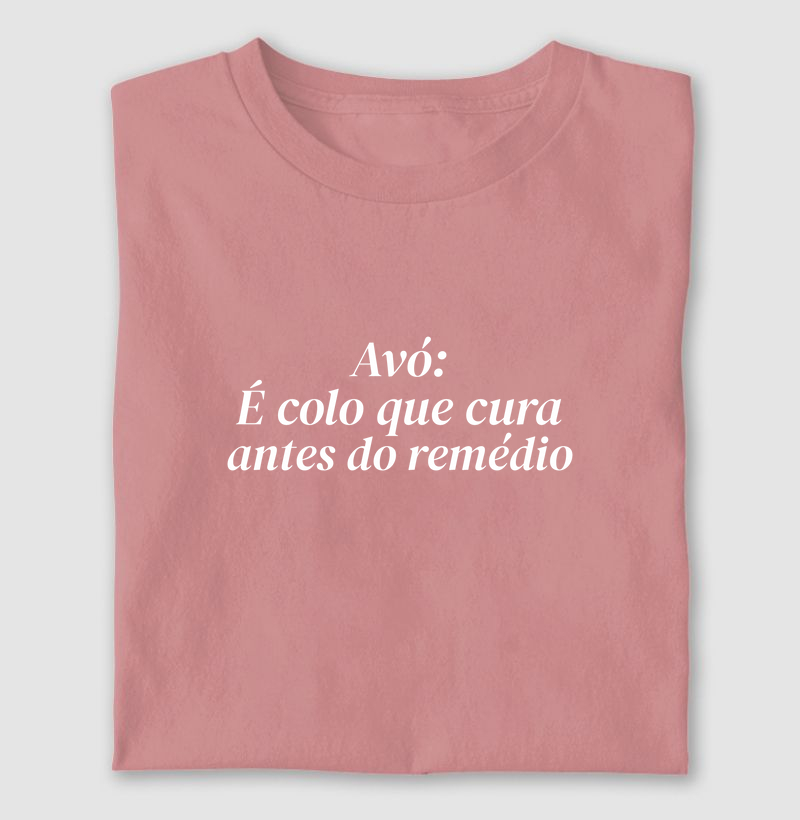 AVÓ: É COLO QUE CURA ANTES DO REMÉDIO