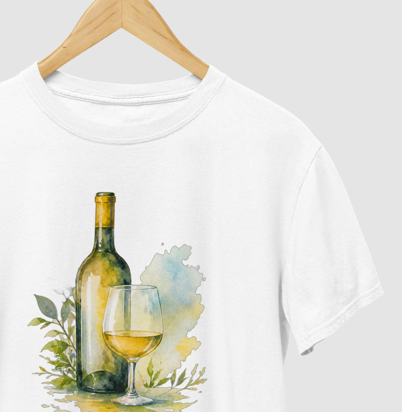 Camiseta Vinho Branco - Aquarela