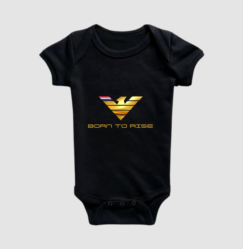 👑🦅 BORN TO RISE | A Grandeza de Quem Nasceu para Conquistar A estampa Born to Rise é uma verdadeira obra de arte que transmite poder, excelência e liderança. Com uma águia majestosa em dourado reluzente, símbolo universal de visão, liberdade e força, esta criação representa aqueles que não se contentam com o comum e estão sempre em busca de voos mais altos.