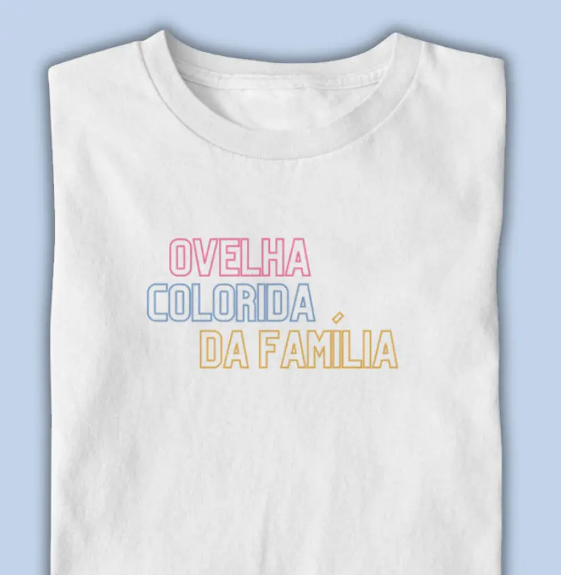 ovelha colorida da família