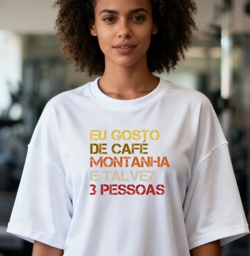 Camiseta Oversized Alma Outdoor | Café, Montanha & Pouca Gente