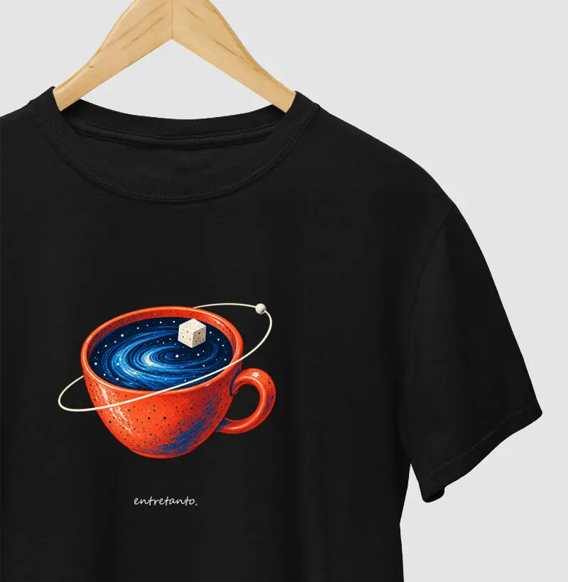 Camiseta Café em Órbita 