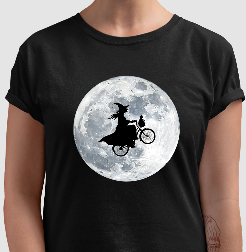 E.T. - Witch on the Moon