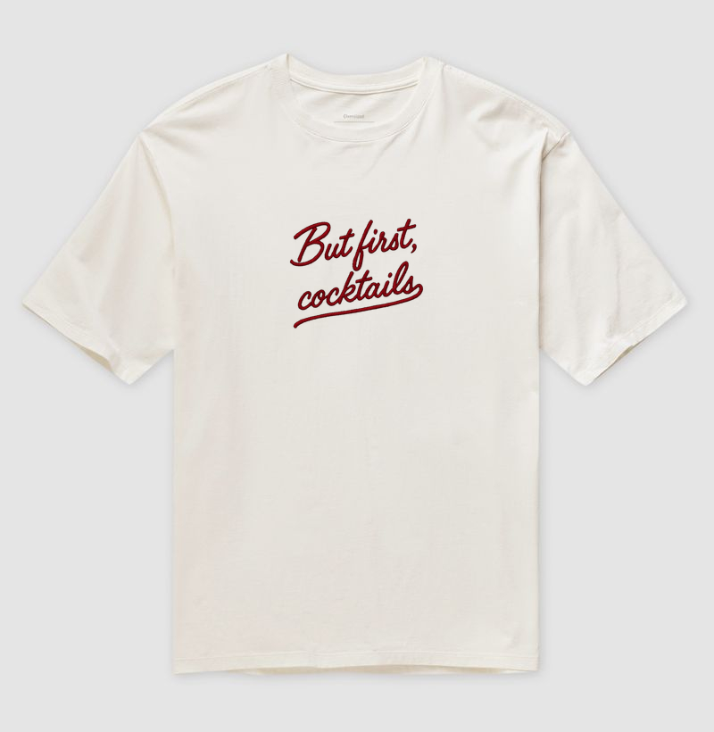 Camiseta Oversized First Cocktails - por Hideout