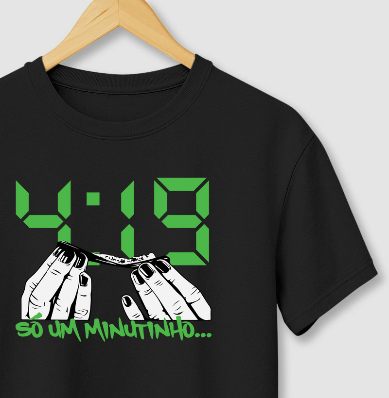 4:19 - Só Um Minutinho...