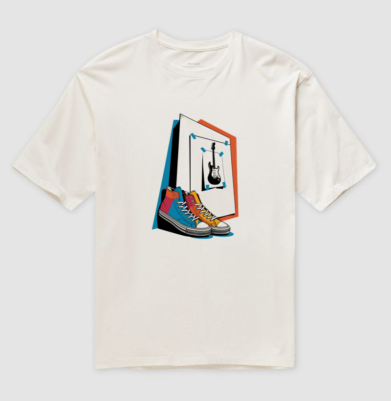 Camiseta Oversized Tênis & Guitarra — Poster Rock | Posto80