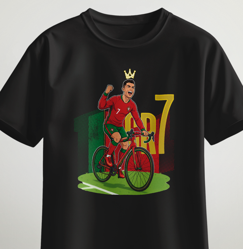 CR7 pedalando
