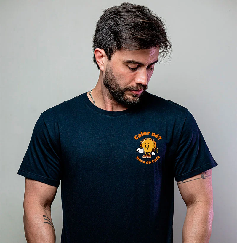 Camiseta Calor né? Hora do café