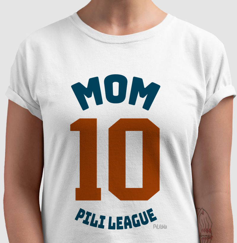 Pili Team - Mom