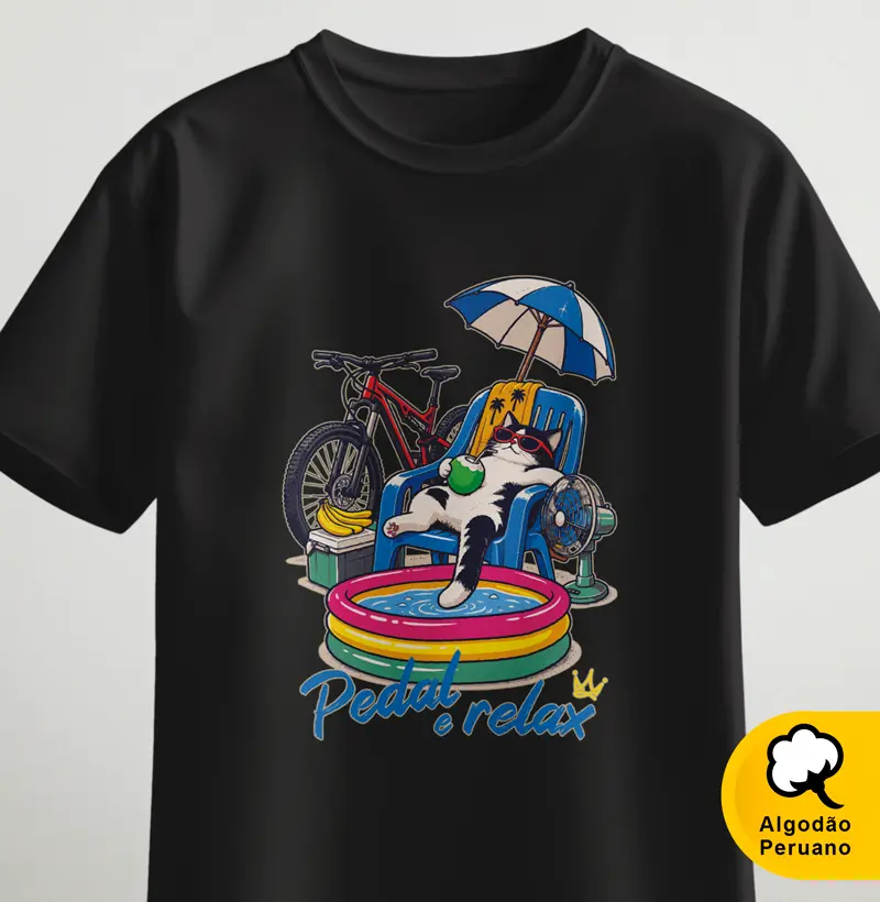 Gatinho ciclista preguiçoso