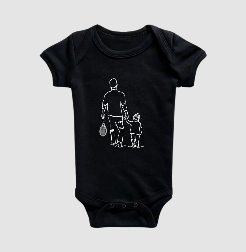 [Pai tenista] com filha menina - Minimalista