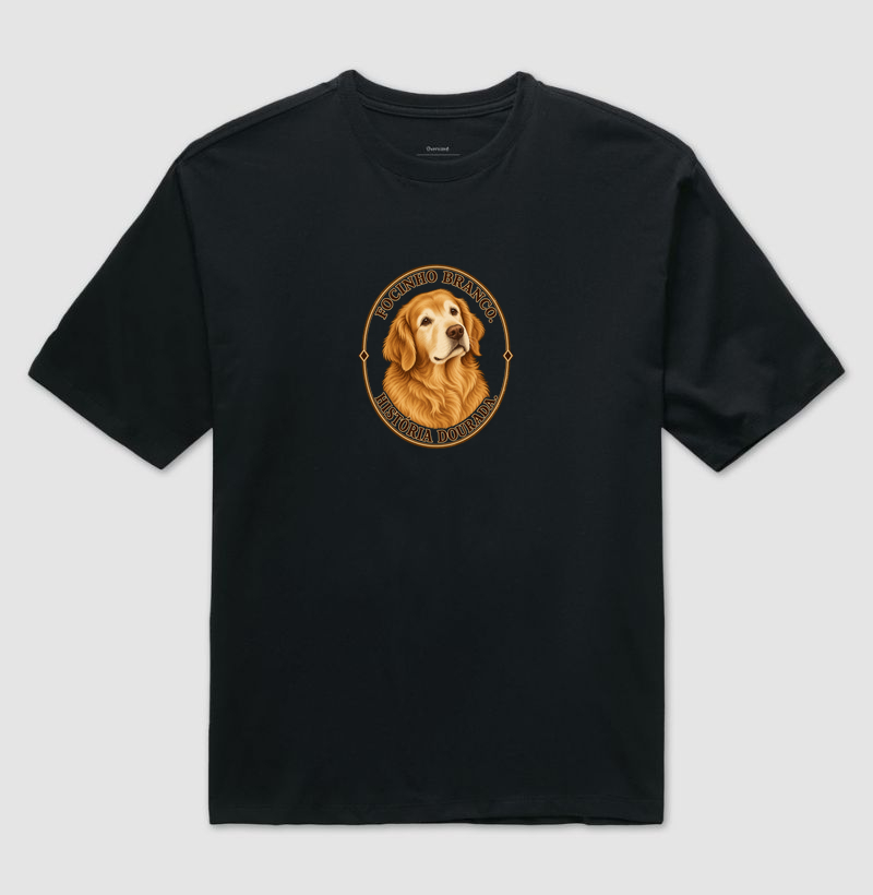 Focinho branco. História dourada. - Camiseta Oversized