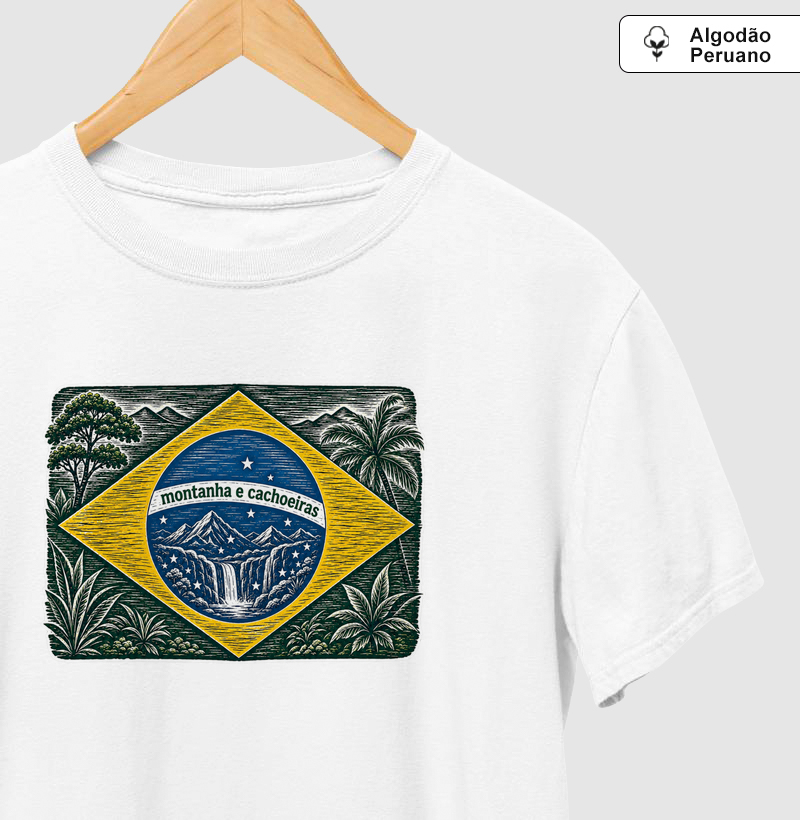 Montanha e cachoeiras