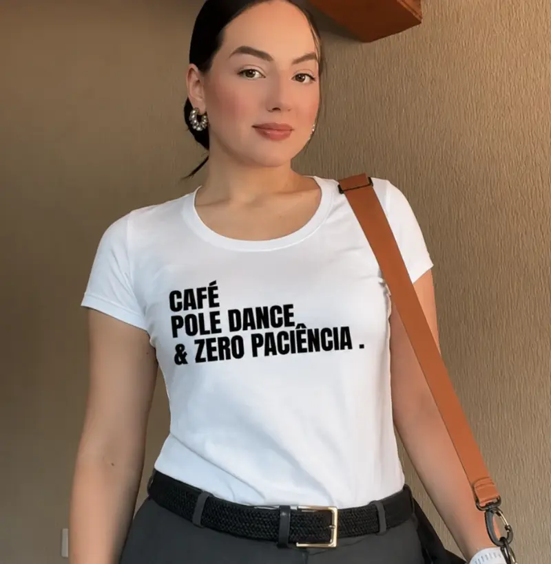 CAFÉ, POLE DANCE E ZERO PACIÊNCIA
