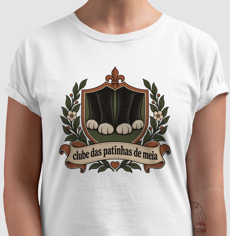 Camiseta Gato Preto "clube das patinhas de meia" | Pelo & Pano