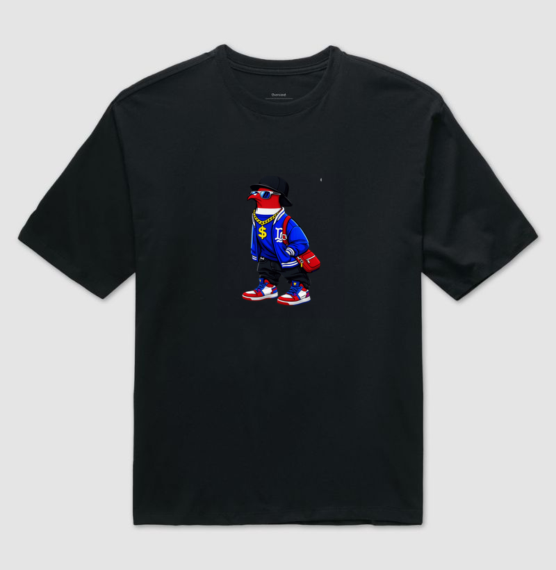 Essa arte vibrante e cheia de atitude traz um estilo com visual de rua, combinando moda hip-hop, cores marcantes e confiança total. - Camiseta Oversized