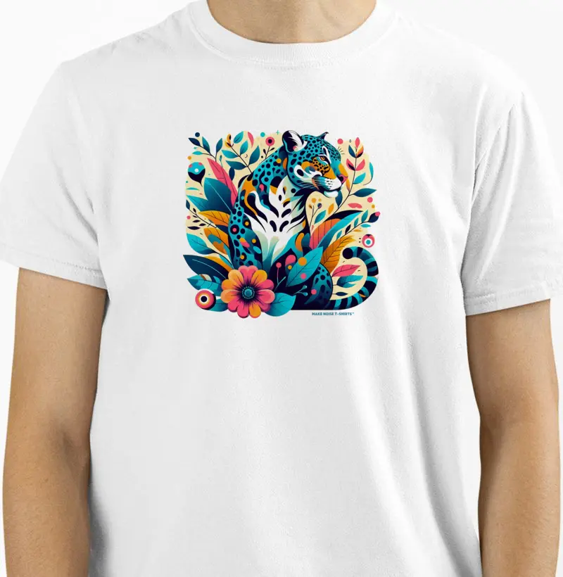 ONÇA-PINTADA NO TOPO