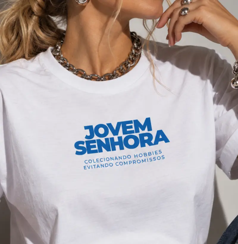 JOVEM SENHORA