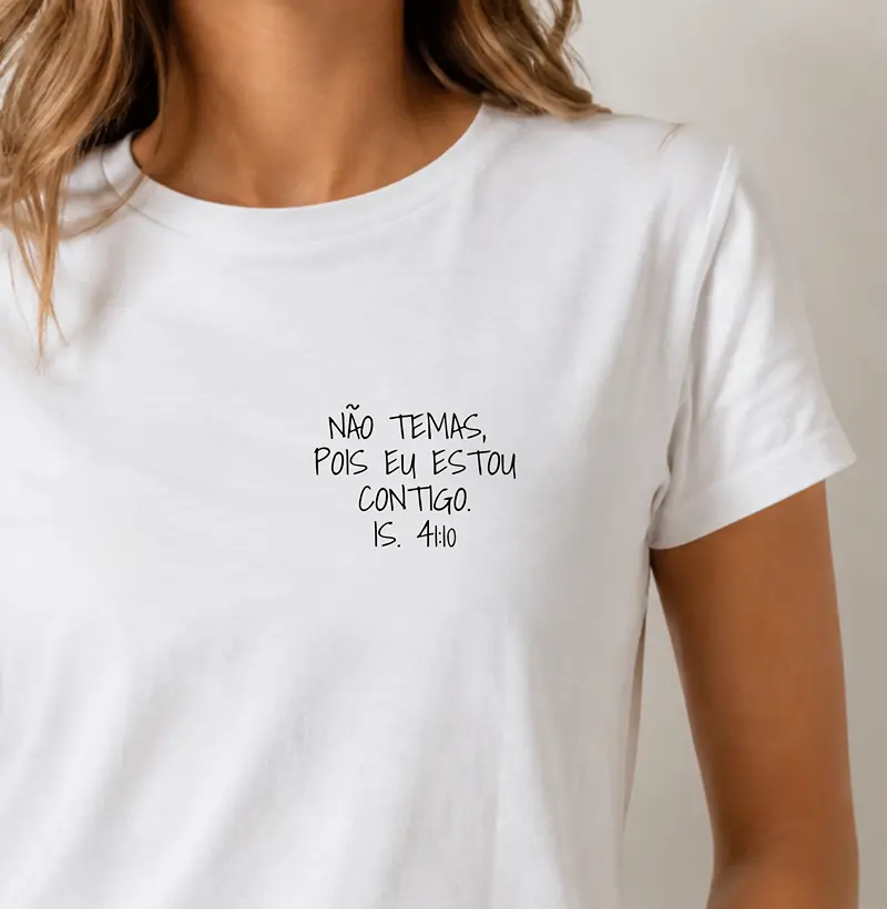Camiseta Feminina Isaias 41:10 Bolso - Camiseta