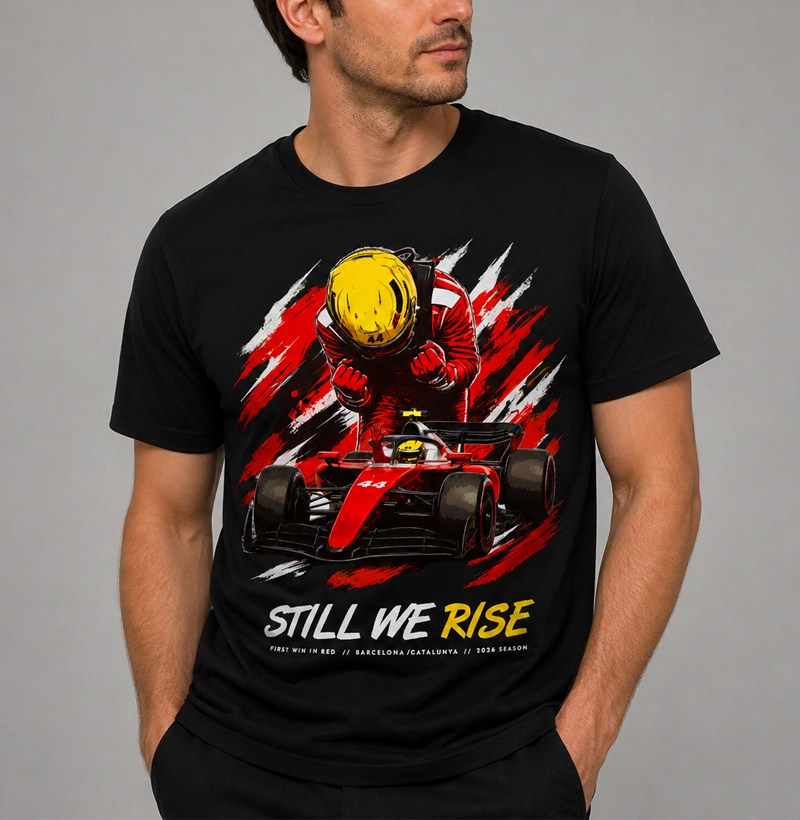 Camiseta "First Red Win" inspirada em Lewis Hamilton