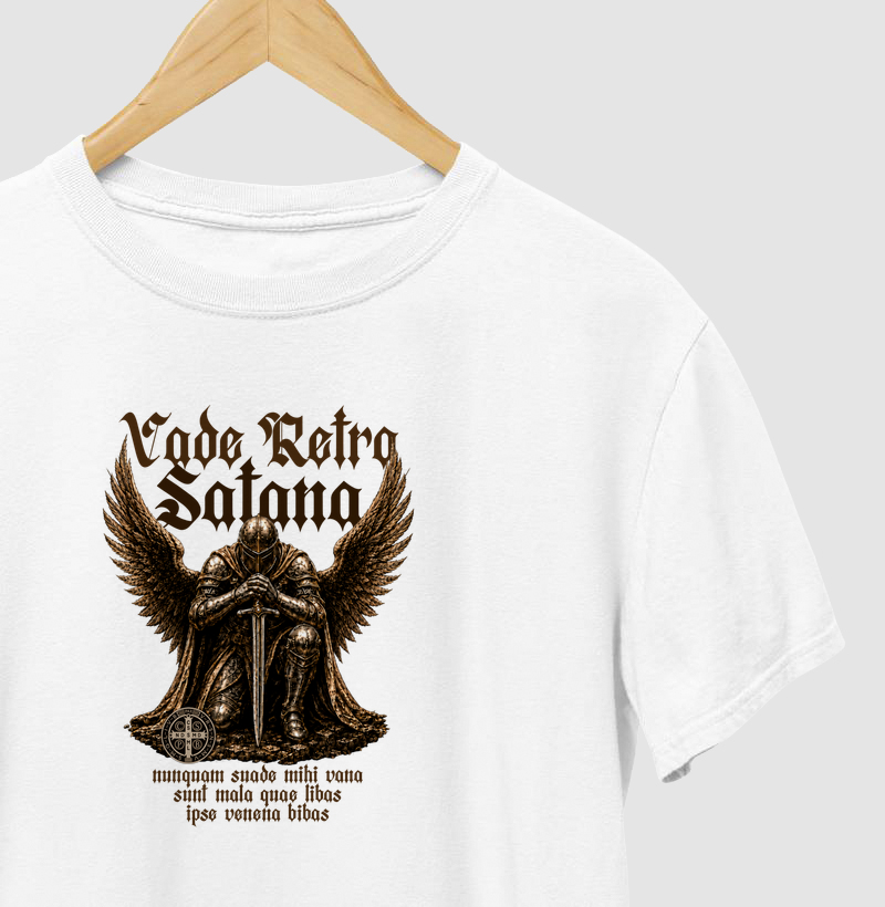 Camiseta São Bento — Vade Retro Satana