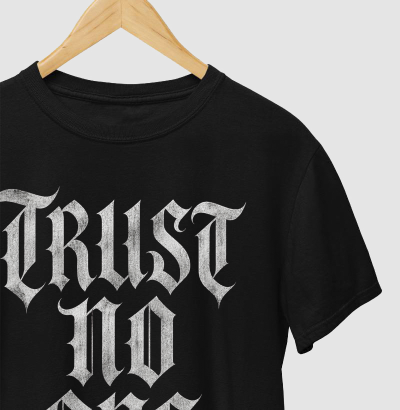 Trust No One srco