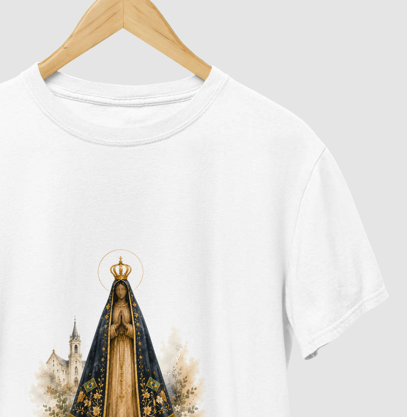 Coleção Sob o Manto - Camiseta Nossa Senhora Aparecida