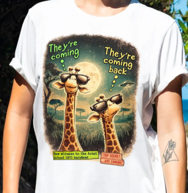 Camiseta Caso Ariel School