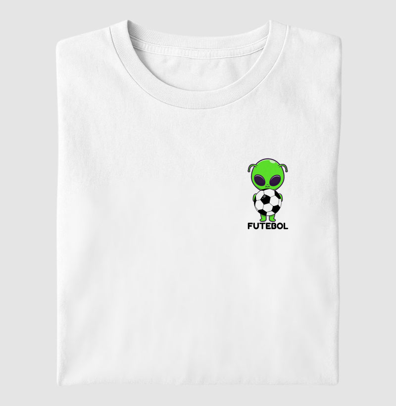 Alien Fofinho com a bola