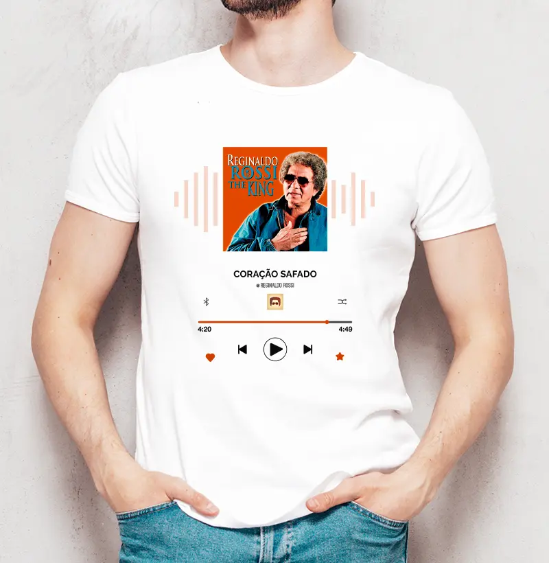 Camiseta Masculina RR Música "Coração Safado" Branco/Cinza