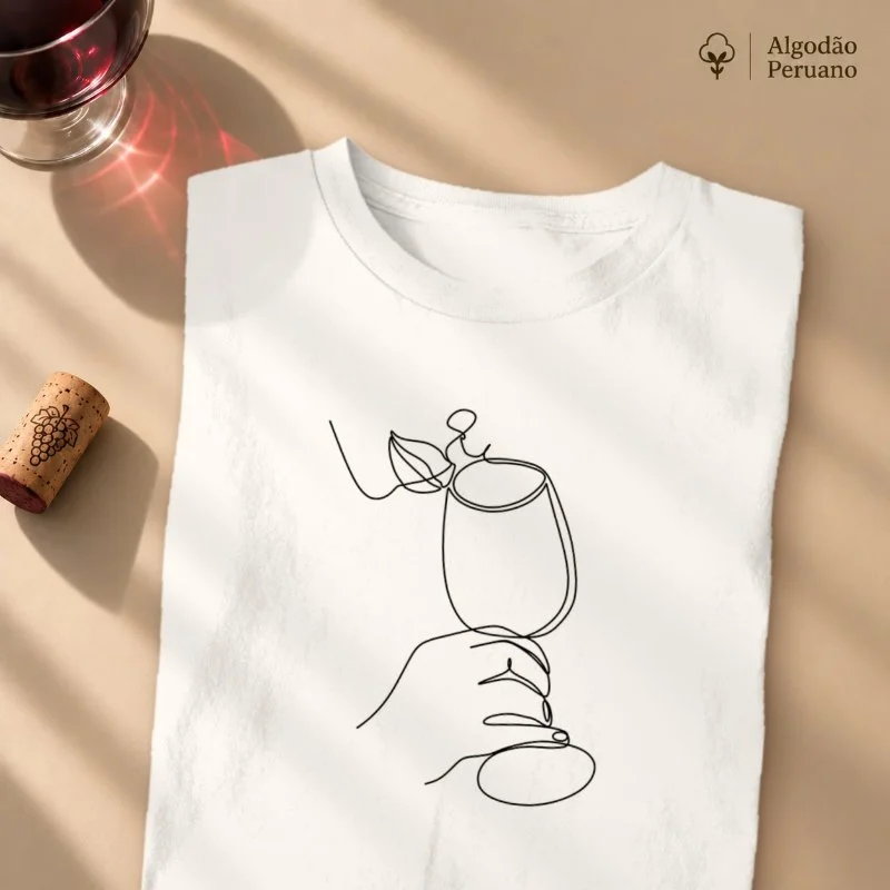 Camiseta Vinho - Essence of Wine