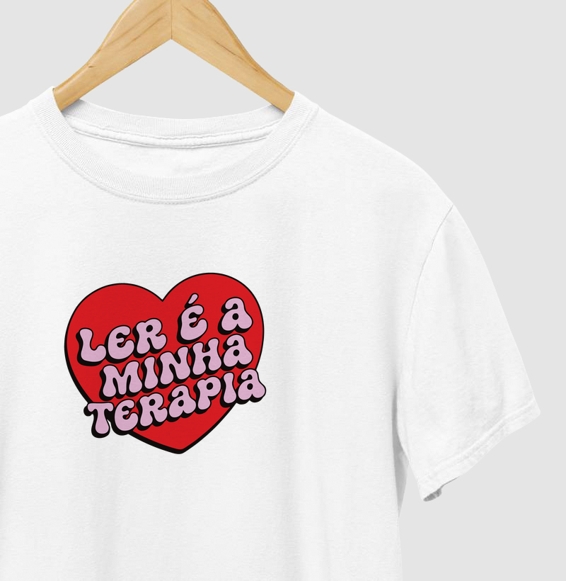 CAMISETA LER É A MINHA TERAPIA