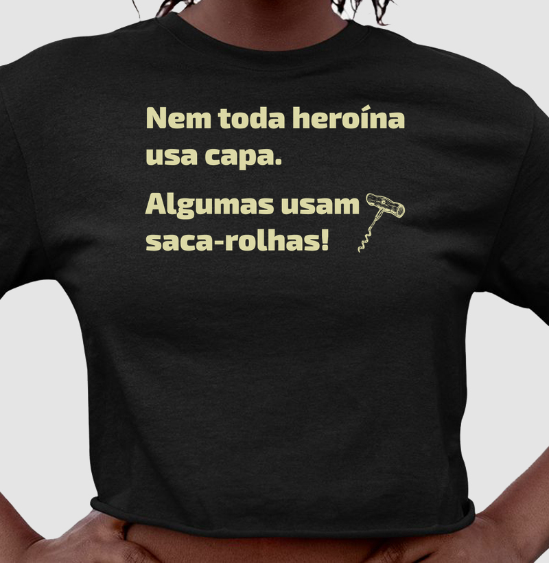Nem Toda Heroína Usa Capa