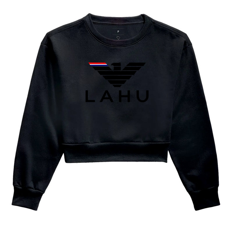 Vestir essa estampa é carregar uma promessa: não é só roupa, é postura. É ser LAHU. 💎 Original em essência, poder em cada traço. Lahu — o estilo de quem sabe o seu valor. - Cropped Moletom