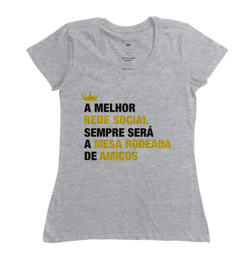 A melhor rede social sempre será a mesa rodeada de amigos