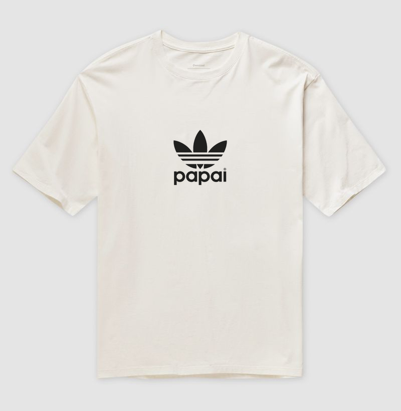 Papai das três listras Oversized - Um clássico para quem veste a paternidade