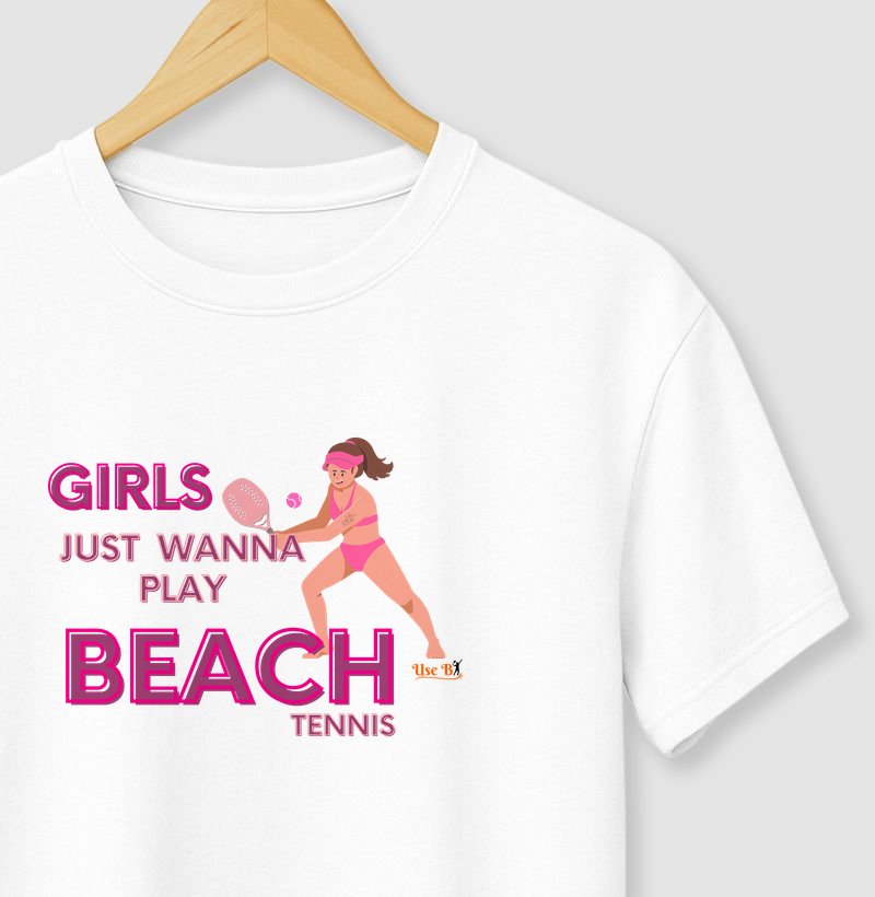 Girls just wanna play Beach Tennis
