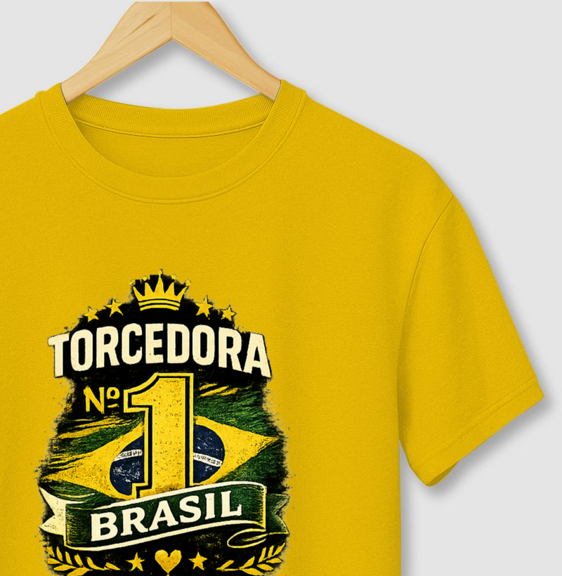 🇧🇷👑 Camiseta Torcedora Nº1 Brasil – A Rainha da Torcida Brasileira!