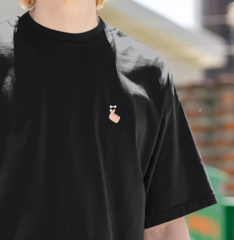 Doragym finger heart