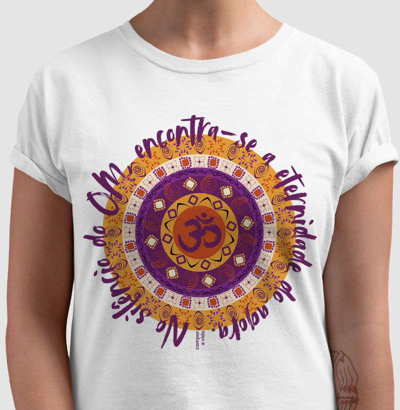 No Silêncio do OM, Encontra-se a Eternidade do Agora.