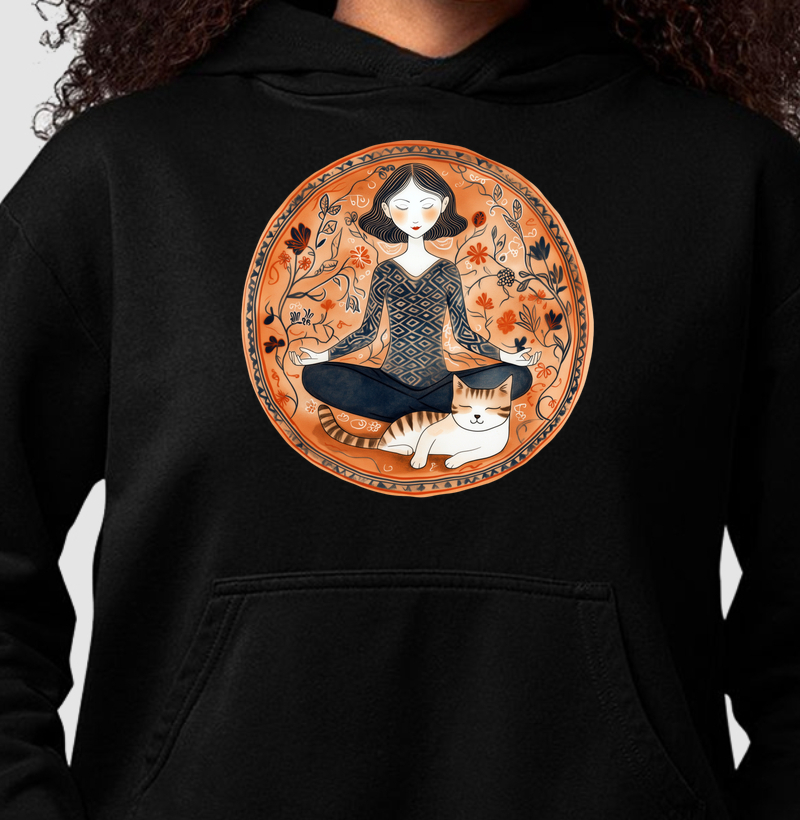 Guidí meditando com um gato. Fundo floral laranja