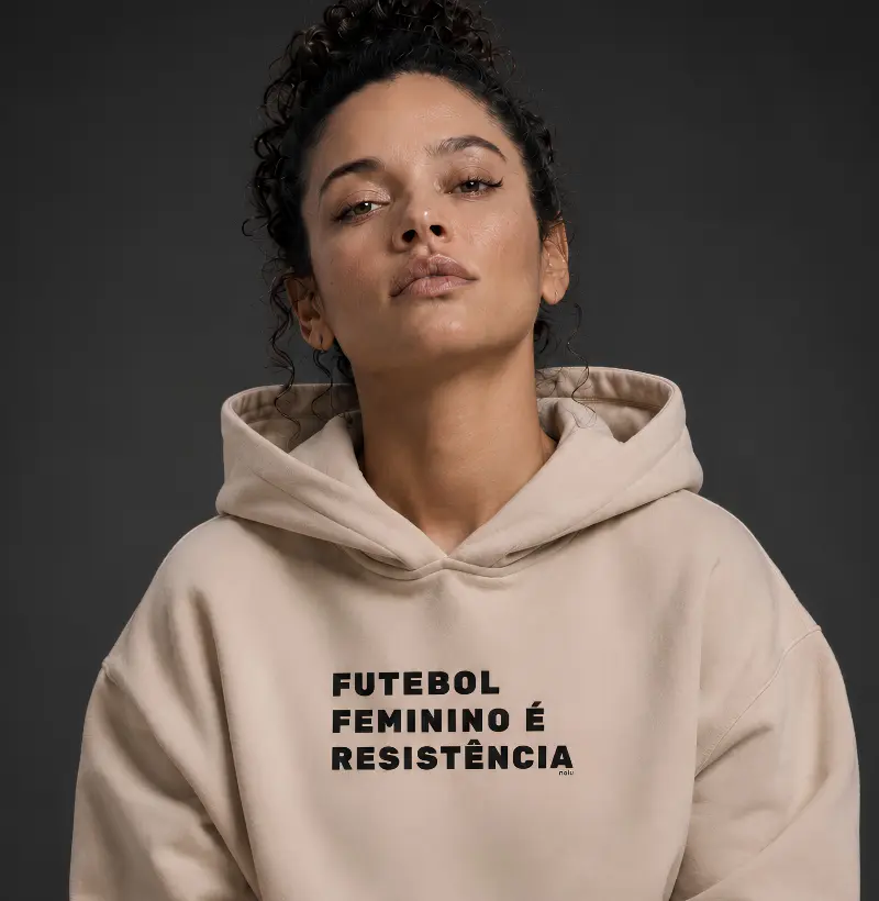 Futebol feminino é Resistência. 